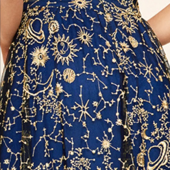 Tadashi shoji calisto cosmos gown. Fabric is insane. New without tags. - Picture 4 of 4